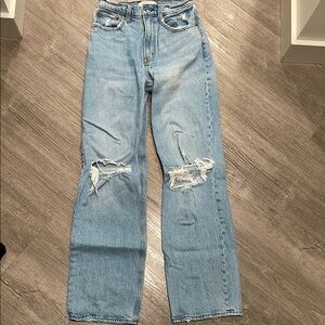 Abercrombie Distressed Jeans - curve love
